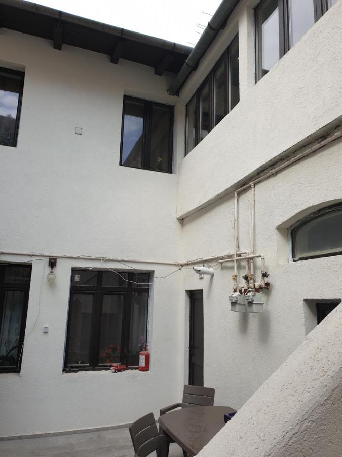 Casa Cinema Apartment Brasov Exterior photo